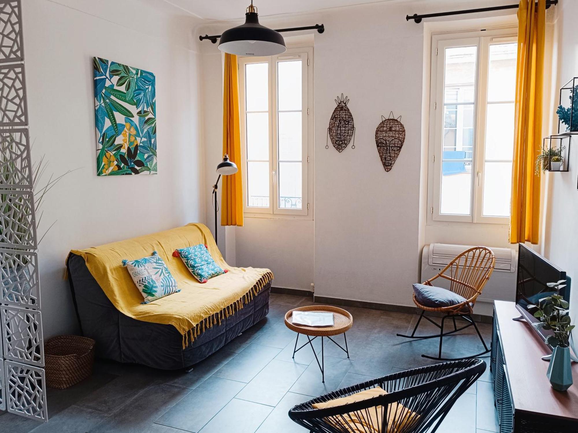 Grand 2 Pieces Renove Climatise, Vieil Antibes, Proche Port Lägenhet Exteriör bild