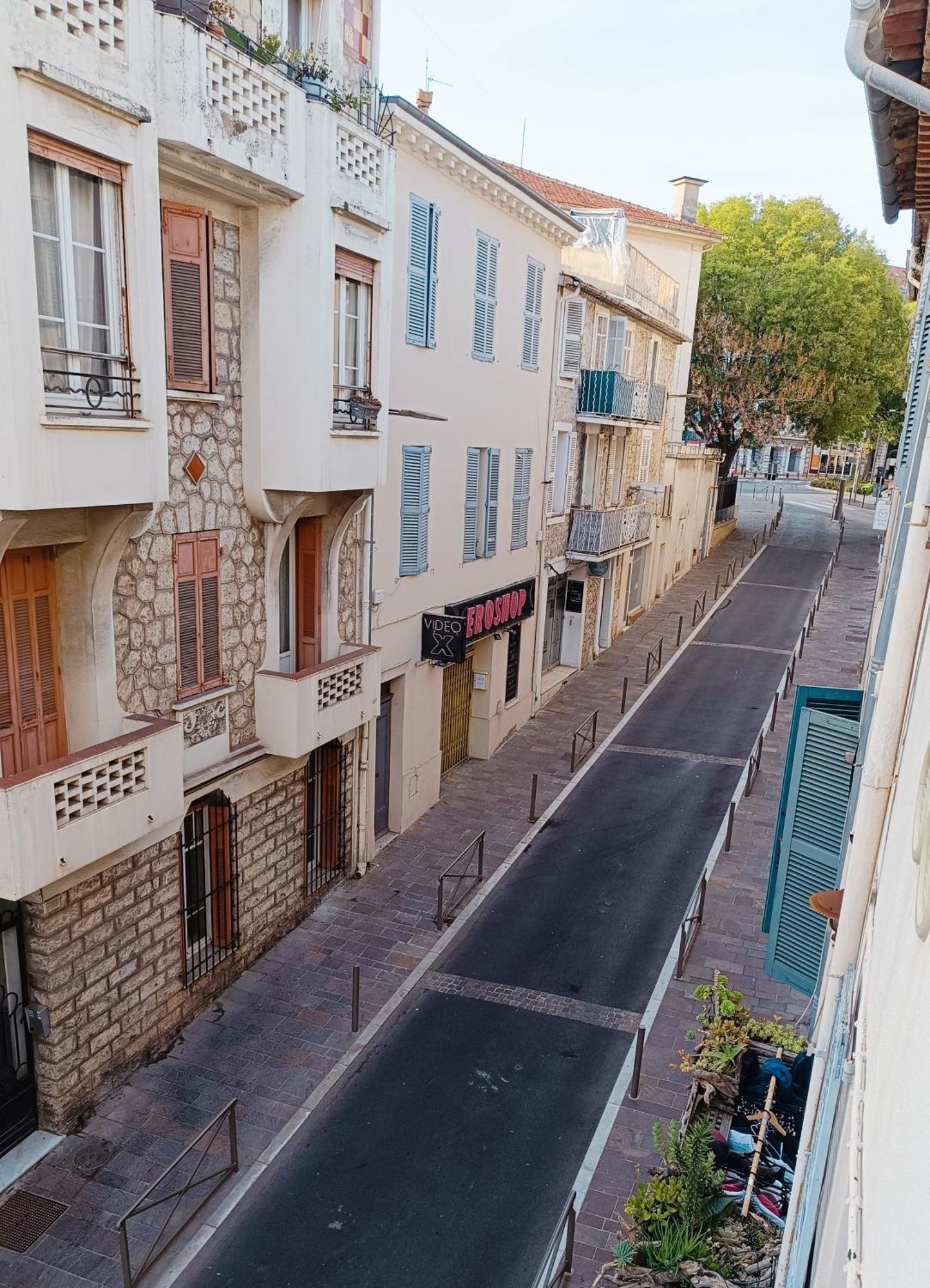 Grand 2 Pieces Renove Climatise, Vieil Antibes, Proche Port Lägenhet Exteriör bild